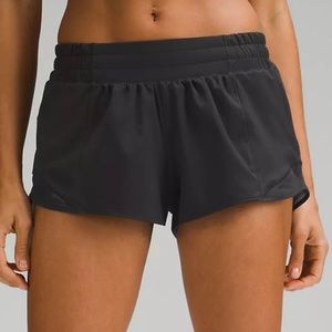 Hotty Hot High-Rise Lined Short 2.5"